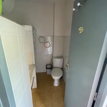 Cosy A 32 M² Avec Terrasse Privee Apartament