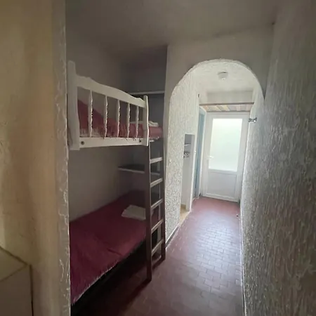 Cosy A 32 M² Avec Terrasse Privee * Linguizzetta